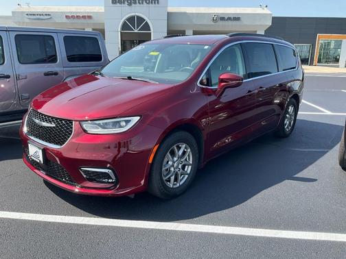 2021 Chrysler Pacifica Touring