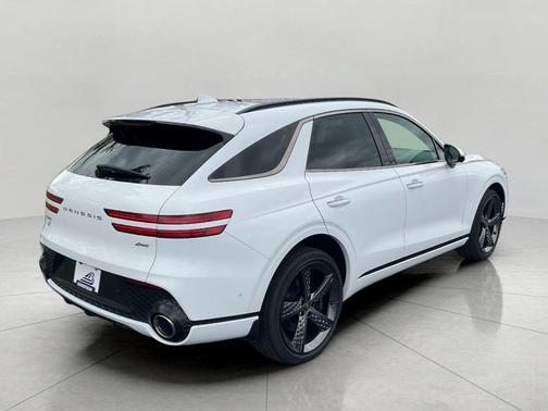 Alta White 2024 Genesis GV70 2.5T
