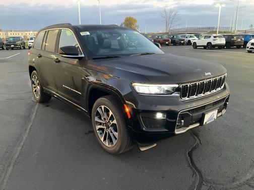 2025 Jeep Grand Cherokee Overland