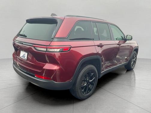 2024 Jeep Grand Cherokee Altitude