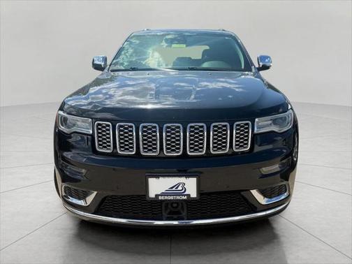 2017 Jeep Grand Cherokee Summit