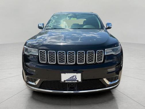 2017 Jeep Grand Cherokee Summit