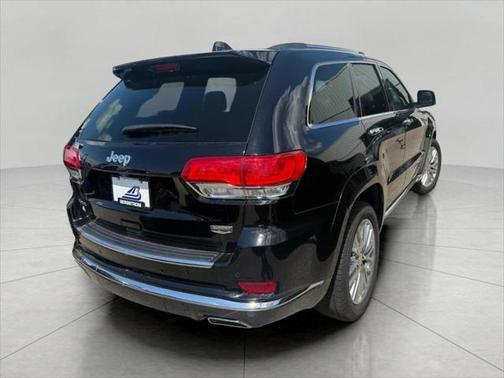2017 Jeep Grand Cherokee Summit