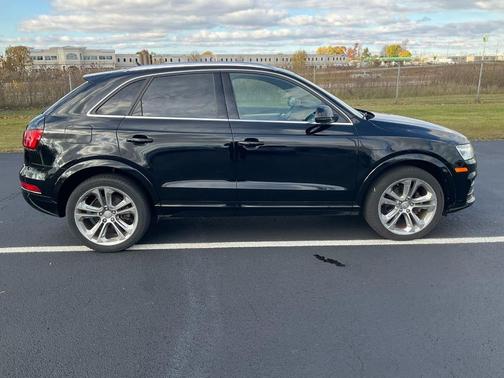 2016 Audi Q3 2.0T Premium Plus