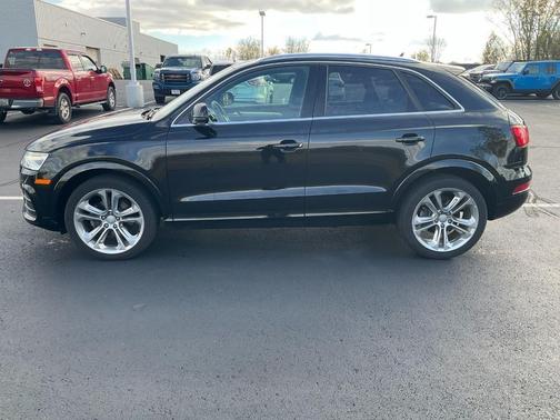 2016 Audi Q3 2.0T Premium Plus