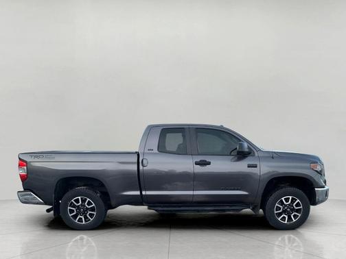 2015 Toyota Tundra SR5