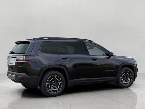 Diamond Black Crystal Pearlcoat 2026 Jeep Cherokee Limited