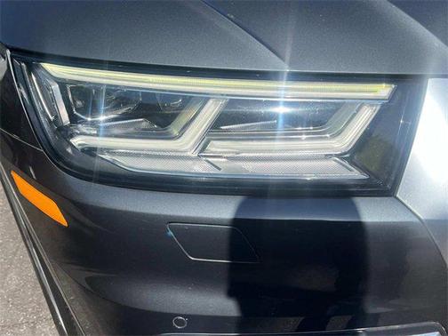 2018 Audi Q5 2.0T Tech Premium