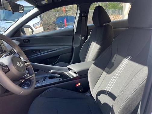 2025 Hyundai ELANTRA Sport