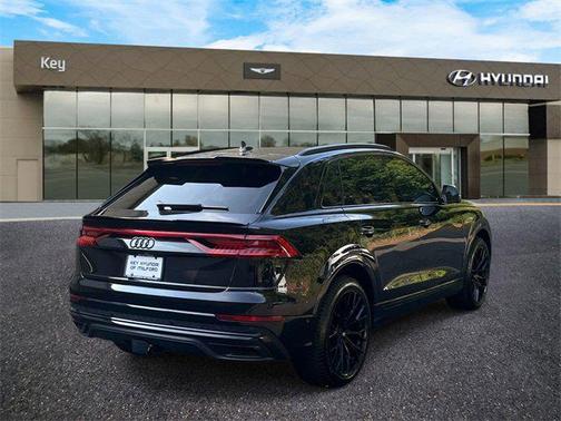 2021 Audi Q8 55 Premium