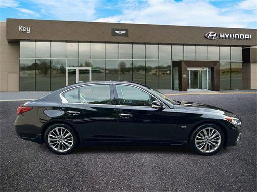 2018 INFINITI Q50 3.0t LUXE