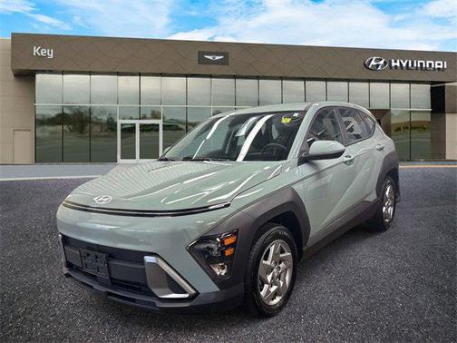 2025 Hyundai KONA SE