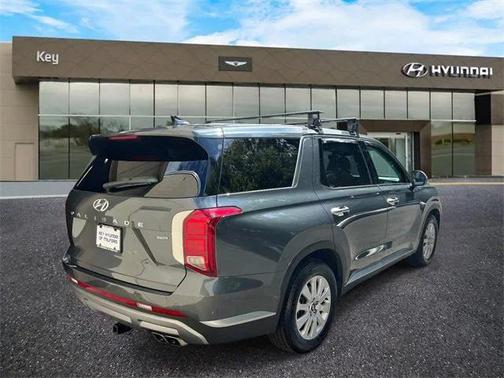 2023 Hyundai PALISADE SE