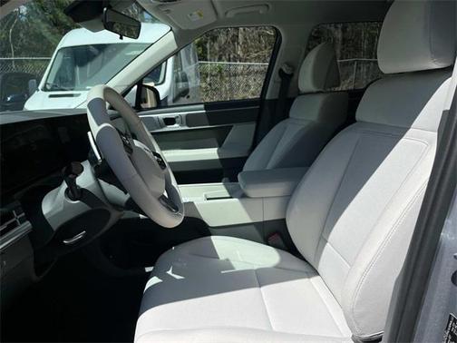 2025 Hyundai SANTA FE SE