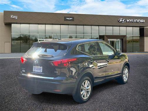 2019 Nissan Rogue Sport S