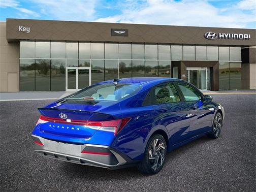 2025 Hyundai ELANTRA Sport