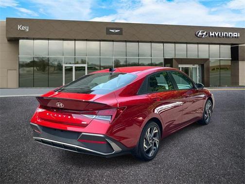 2025 Hyundai ELANTRA Sport