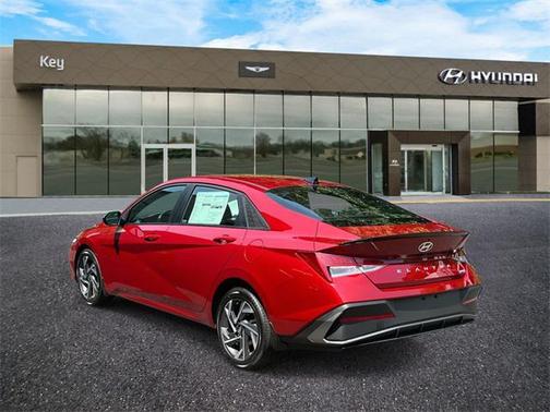 2025 Hyundai ELANTRA Sport