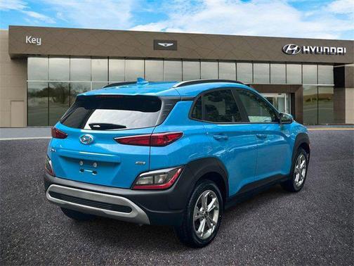 2023 Hyundai KONA SEL