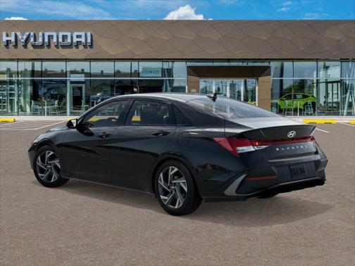 2025 Hyundai ELANTRA Sport