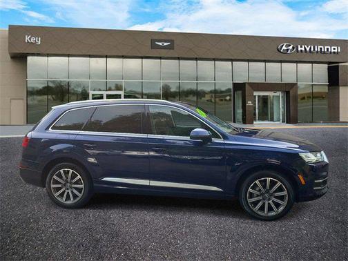 2019 Audi Q7 55 Premium Plus