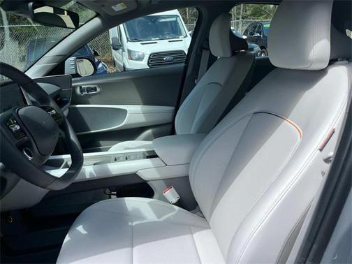 2025 Hyundai IONIQ 6 SEL
