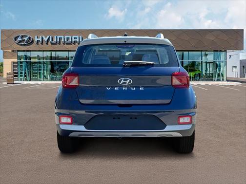 2025 Hyundai VENUE Limited
