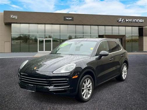 2022 Porsche Cayenne Platinum Edition