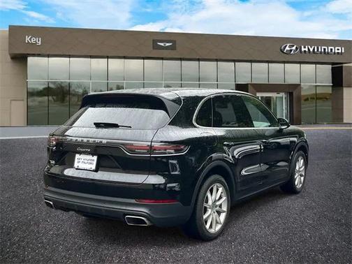 2022 Porsche Cayenne Platinum Edition