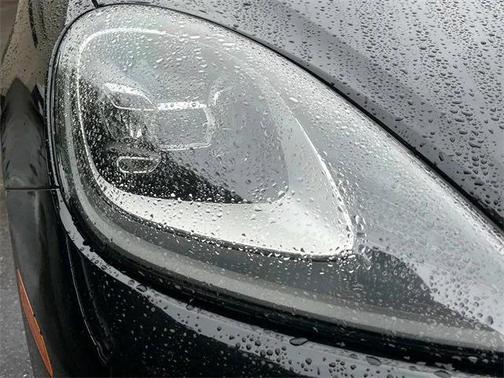 2022 Porsche Cayenne Platinum Edition