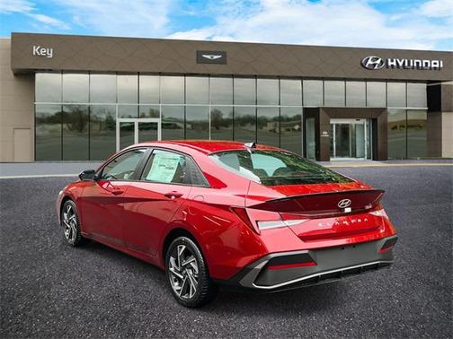 2025 Hyundai ELANTRA Sport