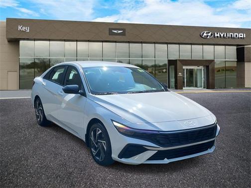 2025 Hyundai ELANTRA Sport