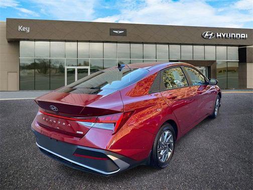 2024 Hyundai ELANTRA HEV Blue