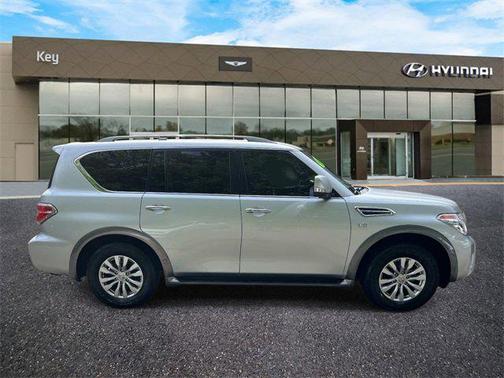 2017 Nissan Armada SV