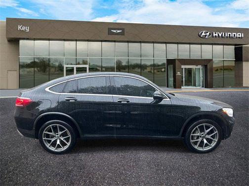 2023 Mercedes-Benz GLC 300 4MATIC Coupe