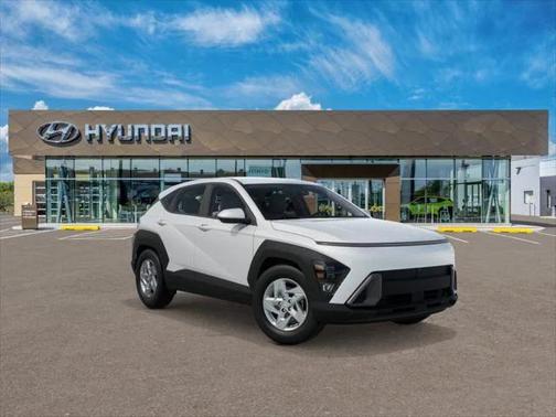 2025 Hyundai KONA SE