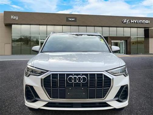 2023 Audi Q3 Premium 45 TFSI S line quattro Tiptronic