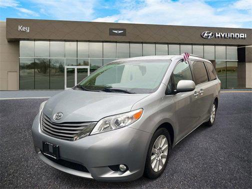 2015 Toyota Sienna XLE Premium