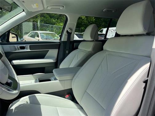 2025 Hyundai SANTA FE SEL 2.4