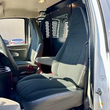 2022 GMC Savana 2500 Work Van