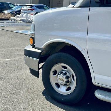 2022 GMC Savana 2500 Work Van