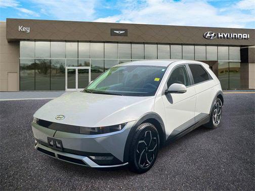 2024 Hyundai IONIQ 5 SEL