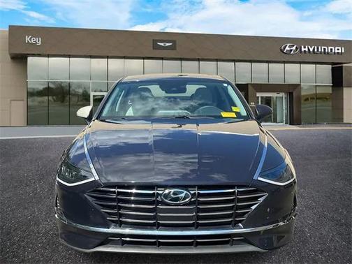 2023 Hyundai SONATA SE