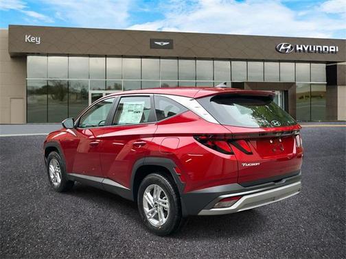 2025 Hyundai TUCSON SE