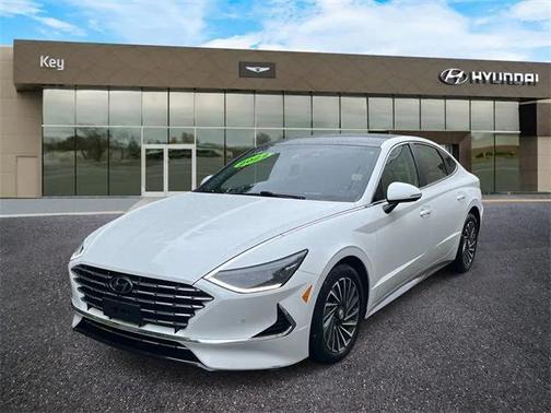 2022 Hyundai SONATA Hybrid Limited