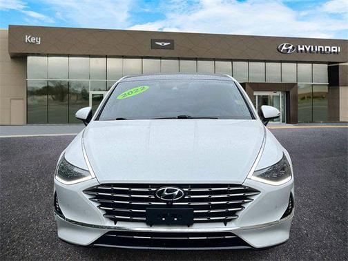 2022 Hyundai SONATA Hybrid Limited