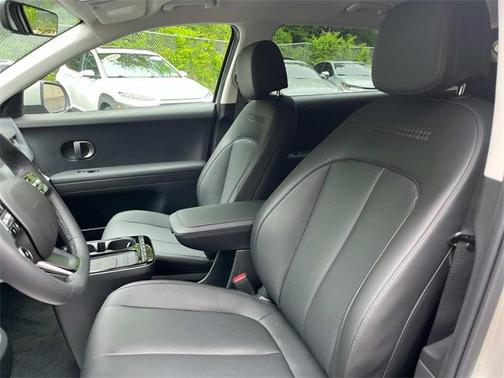 2025 Hyundai IONIQ 5 SEL
