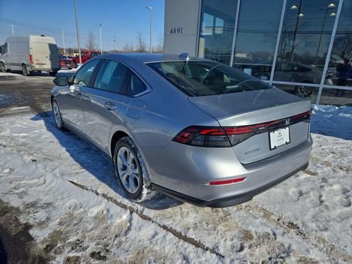 2025 Honda Accord LX 1.5T