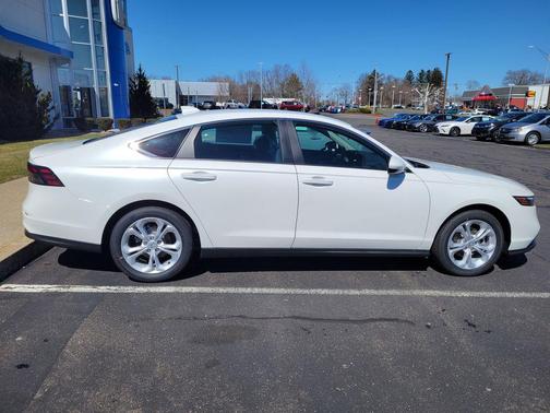 Wh 2026 Honda Accord LX 1.5T