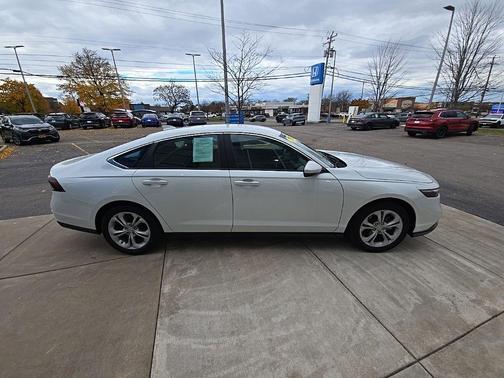 2024 Honda Accord LX 1.5T